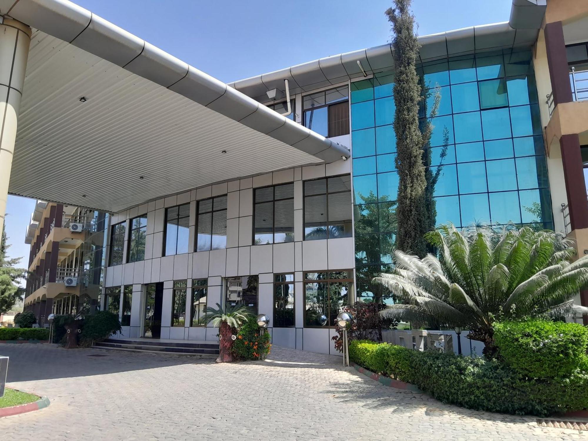 Morena Dodoma Hotel & Apartment Exterior photo