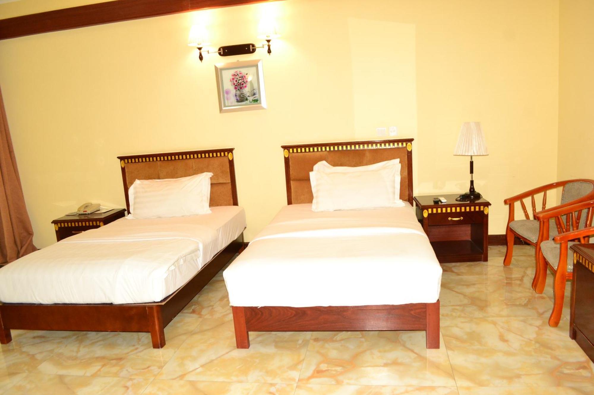 Morena Dodoma Hotel & Apartment Exterior photo