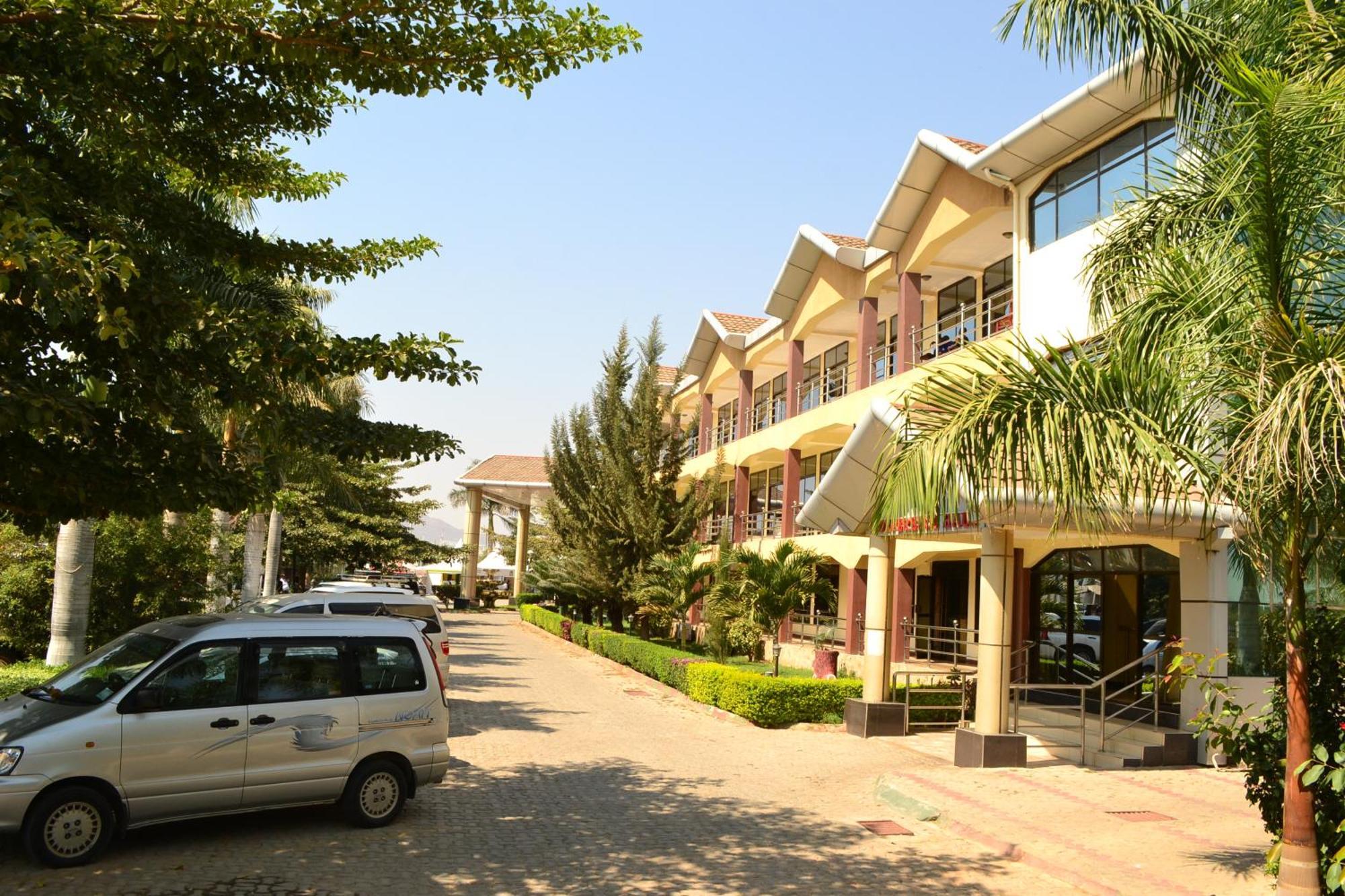 Morena Dodoma Hotel & Apartment Exterior photo